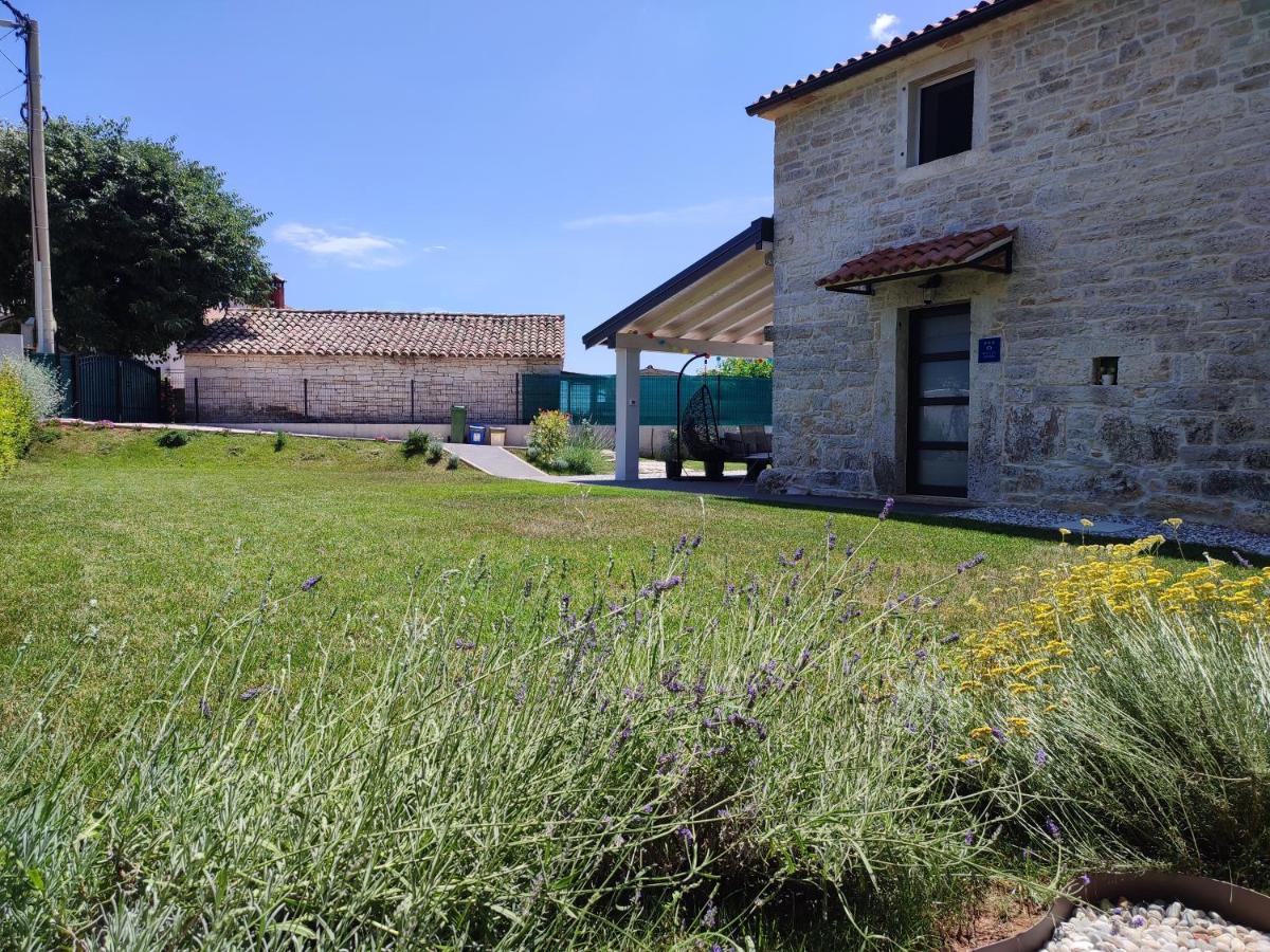 Villa Lita Pazin Luaran gambar